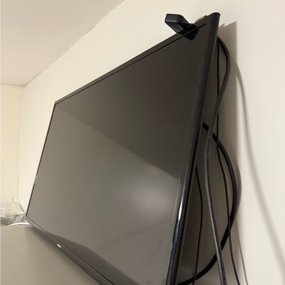 Samsung Black TV Tuner